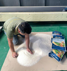 ข้าวเมล็ดยาว ST25พรีเมี่ยมจากเวียดนาม - Product Image 1