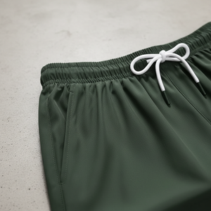 กางเกงกีฬาขาสั้นแห้งเร็วสำหรับผู้ชายพร้อมกระเป๋าและเชือกผูก - ชุดออกกำลังกายสำหรับวิ่งและออกกำลังกายในยิมที่มีน้ำหนักเบา - Product Image 6