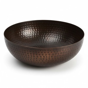 Frutero de Aluminio Martillado en Bronce Antiguo para Decoración de Mesa en el Hogar y Hoteles, Frutero para Ensaladas y Frutas Hecho a Mano - Product Image 1