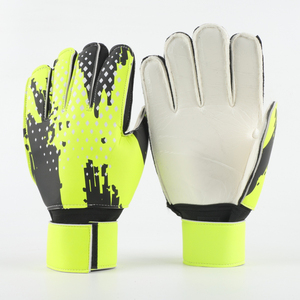 Guantes gaélicos de fútbol americano personalizados de alta calidad de Pakistán 2025 en estilo único - Product Image 2