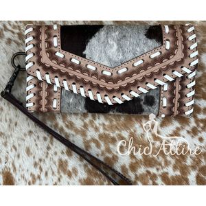 Nuevo diseño de piel de vaca embrague tallado a mano cartera embrague occidental elegante cartera multiusos gran oferta embrague para mujer - Product Image 1