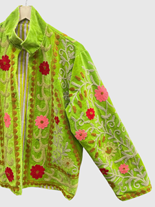 Veste en velours brodée, col mandarin, manches longues, motif floral, broderie à la main, vêtements d'automne, grande taille pour femmes - Product Image 4