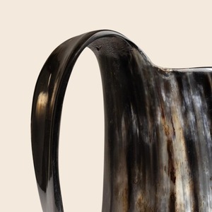 Taza para Beber de Cuerno de Búfalo Natural, Estilo Vikingo, Hecha a Mano, para Cerveza y Sidra - Product Image 4