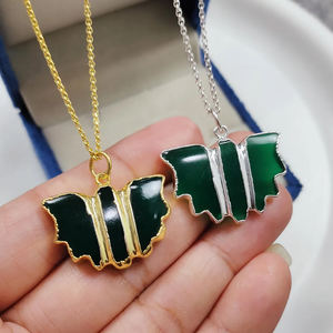 Collar con colgante de animal murciélago electrochapado en oro de ónix verde, collar electrochapado en oro de 14K, joyería de latón al por mayor - Product Image 2