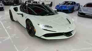 รถมือสองปี 2024 SF90 Spider Coupe พวงมาลัยซ้าย เบาะหนัง ยาง R17 กล้องมองหลัง สภาพดีเยี่ยม - Product Image 3