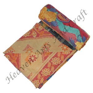 Couverture Kantha Boho en coton fait main, couverture Kantha vintage, couverture indienne réversible, couverture lourde cousue à la main, couverture en vieux sari - Product Image 5