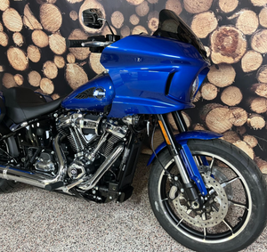 100% AUTHENTIQUE - VENTE DE LIQUIDATION D'USINE - HARLEY-DAVIDSON LOW RIDER ST 2025 - NOUVELLE MOTO CRUISER PRÊTE À LA LIVRAISON - Product Image 2