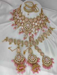<b>Indian</b> Traditional and Fashionable Designer Antique Full Bridal Jewellery Necklace <b>Set</b> With Maang Tikka for Girls & Women - Product Image 5