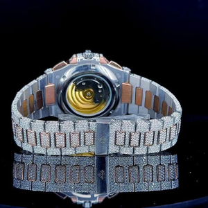 Reloj de Lujo Premium de Acero Inoxidable con Diamantes Moissanite de Calidad VVS, Esfera Redonda Analógica, Movimiento MIYOTA, Edición Limitada - Product Image 4