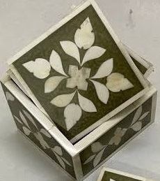 Ensemble de sous-verres traditionnels indiens incrustés d'os cadeau unique pour les amateurs de café sous-verres décoratifs en noyer fabriqués à la main - Product Image 3