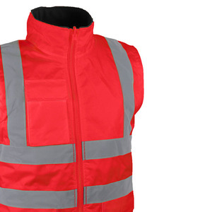 Vestes de sécurité d'hiver réfléchissantes 100% polyester pour vêtements de travail Haute visibilité Utilisation en construction Fabriqué au Pakistan avec logo frontal - Product Image 5
