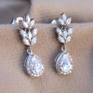 925 estampado D Color VVS1 plata Moissanite joyería pera gota pendientes para Opción de regalo para colección de joyas de moissanita de plata - Product Image 1