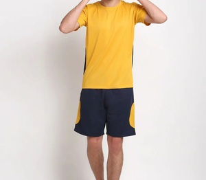 Ensemble T-shirt jaune col en V et short marine pour homme Harry Johnson Production, taille plus, décontracté, sportif, séchage rapide, idéal pour l'été - Product Image 1