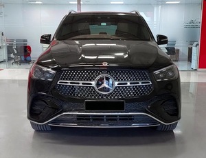 SUV de luxe noir Mercedes-Benz GLE, essence, transmission intégrale, automatique, R20, véhicule neuf, GLE 450 - Product Image 1