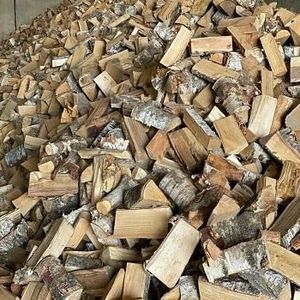 Leña barata de roble de madera dura, seca en horno, de combustión prolongada, procedente de Austria, para venta mundial. - Product Image 1