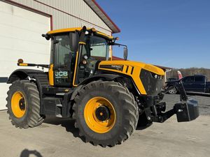 Tractor Usado JCBB Fastrac 4220 ICON con Tracción en las 4 Ruedas, 230HP, Transmisión por Engranajes, Larga Vida Útil, Maquinaria Agrícola - Product Image 4