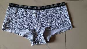 Culotte en coton doux pour femme avec ceinture confortable et imprimés colorés pour un ajustement parfait - Product Image 2