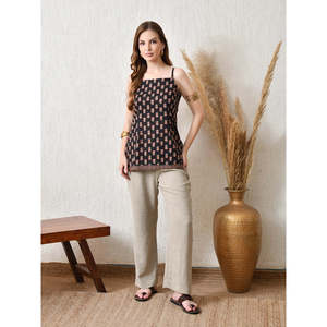 Blusa bohemia de verano con tirantes finos ajustable, Top de algodón con estampado floral y tela transpirable para ocasiones festivas - Product Image 6