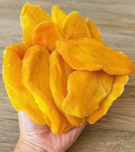 La collation douce à la mangue séchée soutient un mode de vie actif en fournissant de l'énergie rapide et une saveur tropicale douce pour la routine quotidienne - Product Image 3