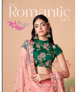 Festival Wear Indian LehengaCholi pour filles en velours avec paillettes et design de chemisier - Product Image 4