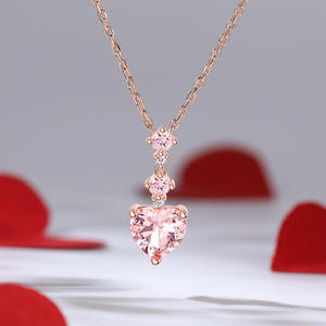 สร้อยคอเงินแท้ประดับมอร์แกไนต์สังเคราะห์ทรงหัวใจ Jeulia Enchanting Grace พร้อมตัวล็อคแบบกรงเล็บ ของขวัญวันครบรอบ - Product Image 4
