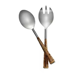 Ensemble de serveurs à salade modernes et élégants en acier inoxydable, couverts de service haut de gamme - Product Image 1
