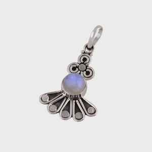 Pendentif en pierre de lune arc-en-ciel, argent sterling, bijoux faits à la main, cadeau de naissance de juin pour femmes, élégant - Product Image 3