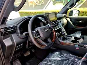 NUEVO TOYOTA LAND CRUISER GXR 2025, 4.0L, 7 PLAZAS, 0KM, 299HP, 6 CILINDROS, TRANSMISIÓN AUTOMÁTICA - Product Image 2