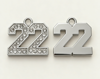 Colgantes de Plata Pulida con Números de Esmalte Suave de Metal de Zinc Personalizados, Diamantes de Imitación, Joyería DIY Tradicional y Moderna para Cumpleaños