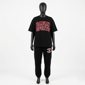 ชุดเสื้อยืดและกางเกงขายาวสีดำผ้าฝ้ายพรีเมียม 200 GSM สำหรับผู้หญิง เนื้อผ้านุ่ม ระบายอากาศดี สไตล์สตรีทแวร์ รับสกรีนโลโก้ ชุดเซ็ตสำหรับผู้หญิง - Product Image 5