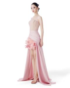 Robe PINK PETAL _ robe de soirée de luxe haute couture de la marque locale vietnamienne - Product Image 2
