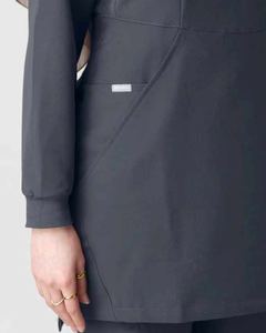 Tenue de travail professionnelle pour femmes musulmanes, modeste, tissée, adaptée au hijab, respirante, légère, confortable, durable, médicale - Product Image 3