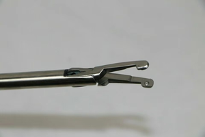 Pince à bulldog laparoscopique manuelle en acier inoxydable, homologuée CE, détachable, 6 clips, 10 mm x 330 mm, réutilisable, chirurgicale - Product Image 5
