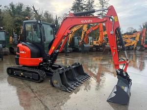 Mejor Suministro para Excavadora de Orugas Kubota U36-4 Roja, Capacidad de Cucharón de 0.03m³, Radio de Giro Corto, Componente Central del Motor - Product Image 5