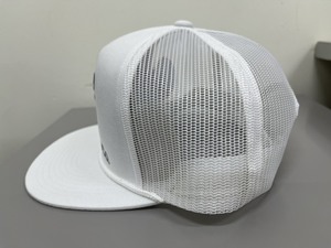 Gorras Trucker Personalizadas con Logotipo, 5 Paneles, Visera Plana, Estilo Hip Hop, Tela CVC, Unisex, Bordadas, Gorras Deportivas Personalizadas, OEM Vietnam - Product Image 5