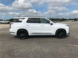 SUV de luxe 7 places haut de gamme 2023, véhicule familial haute performance, essence, automatique, sans accident et prêt à rouler - Product Image 4