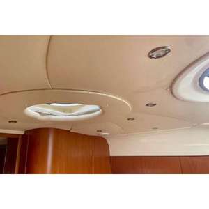 Mesa para Exteriores Gobbi 425 SC con Motor 2x285 CV y Dimensiones de 13.53x4.02m - Product Image 5