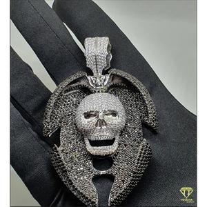 Pendentif Crâne Glacé en Argent Sterling 925 Certifié GIA, Style Hip Hop, Orné de Diamants Moissanite Brillants, Idéal pour un Cadeau d'Anniversaire - Product Image 5