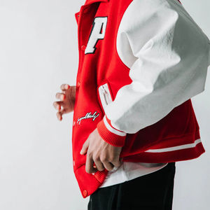 Chaqueta universitaria EM personalizada para hombre, chaqueta universitaria Letterman, Mangas de cuero de lana roja, parches de chenilla de alta calidad, chaquetas para hombre - Product Image 5