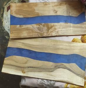 Vente chaude Planche à découper en bois et résine époxy Acacia Fabriqué à la main en forme de rectangle Conception en résine de couleur verte pour les hôtels cinq étoiles - Product Image 5