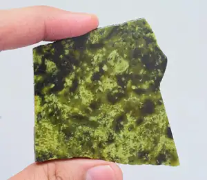 High Quality Canadian Jade Rough Cutting Canadian Zade Wholesale Rough Stone Loose Zade Crystal Rough Stone