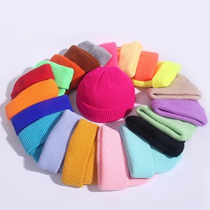Fabricantes al por mayor de acrílico reciclado personalizado de punto corto Melon Docker Trade Skull Cap Hat Fisherman Beanie jacquard Beanie - Product Image 1