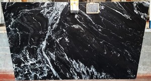 ตรงจากอินเดียขัดป่าดำหินแกรนิตความแข็งแรงสูงกระเบื้องและเคาน์เตอร์แผ่นใหญ่สำหรับวิลล่าที่ทันสมัย - Product Image 3