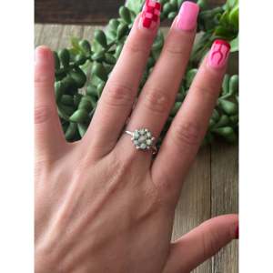 Oval Cut Opal Cluster <b>Ring</b> in <b>Sterling</b> <b>Silver</b> Geometric Everyday Wear - Product Image 4