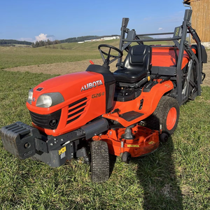 Tracteur de jardin diesel Kubota G26 26 CV avec bac de ramassage et transmission hydrostatique à vendre - Product Image 1