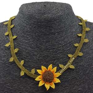 Collar de moda exclusivo de İğne Oyası Ayçiçeği Kolye - Product Image 1