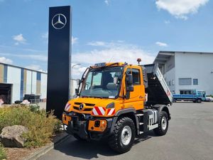 Camión Tractor Diésel Mercedes-Benz Unimog U318 6x4, Carga 11-20T, Tracción 4x4, Euro 4, Transmisión Manual, para Minería y Transporte - Product Image 1