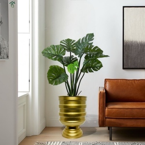 Nuevo diseño de alta calidad, mesa de Metal hecha a mano, trofeo decorativo, florero, Color dorado - Product Image 4