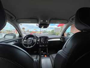 Seminuevo Clean 2022 Vol.-vo. 2 T5 Momentum Sport Utility 4D - Product Image 3