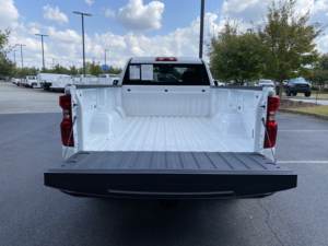 Camioneta Chevrolet Silverado 1500 Work Truck 2025 Usada en Buen Estado - Product Image 6